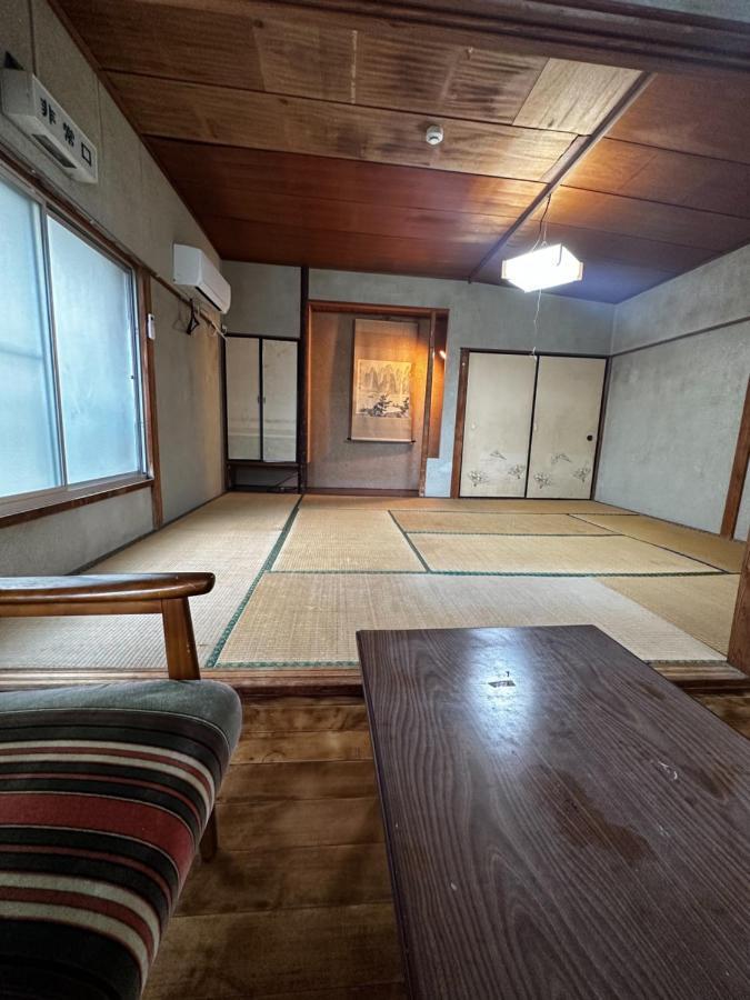 素泊まり民宿とみや 오시마 외부 사진