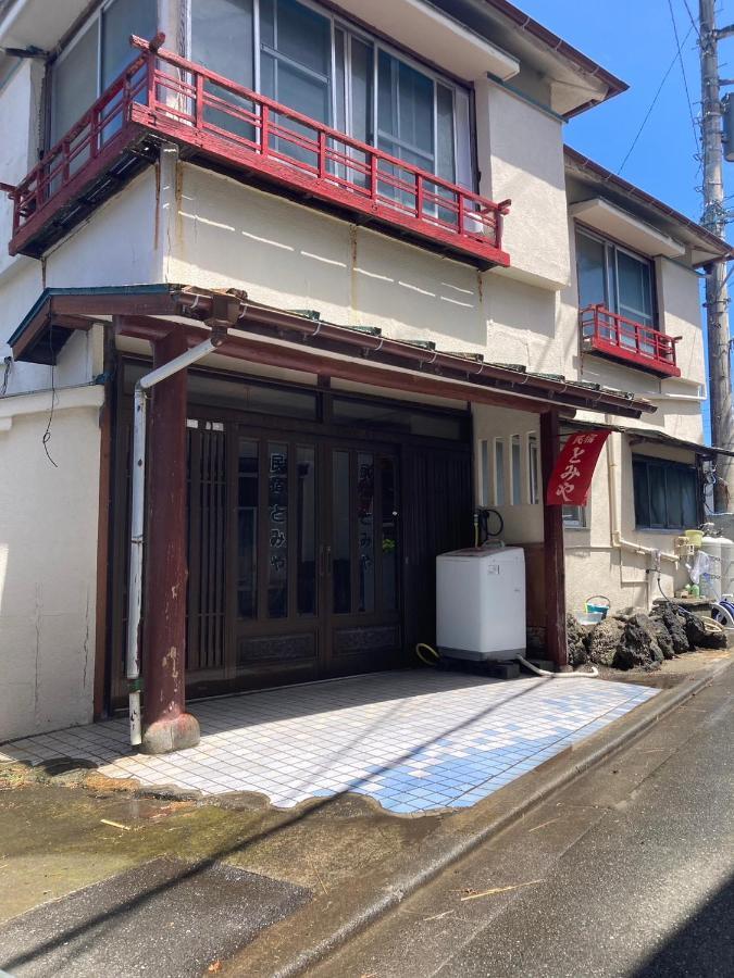素泊まり民宿とみや 오시마 외부 사진